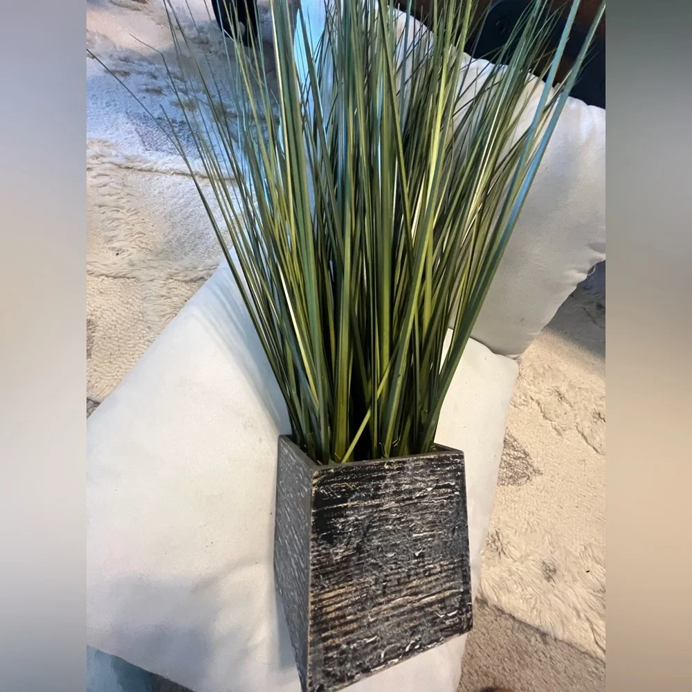 Artificial Grass Arrangement in Black Rustic Planter - Green